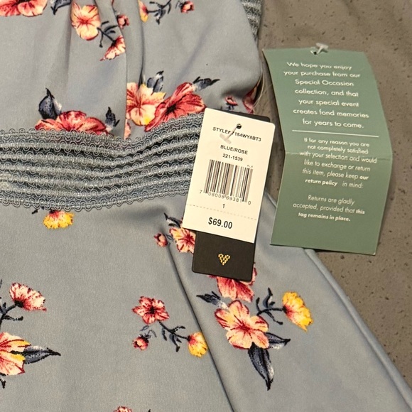 City Triangles A line halter dress - Picture 6 of 7